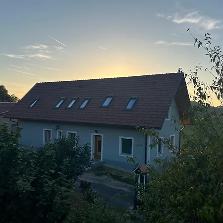 Lägenhet Am Hof Zotter Riegersburg